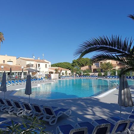Studio Renove Dans Residence De Vacances Avec Grande Piscine Chauffee, Parking Et Terrasse Agde Buitenkant foto