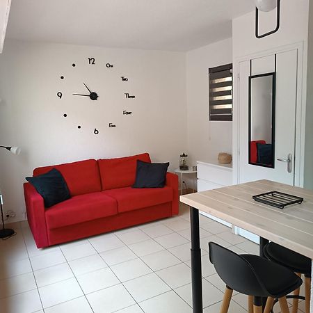 Studio Renove Dans Residence De Vacances Avec Grande Piscine Chauffee, Parking Et Terrasse Agde Buitenkant foto